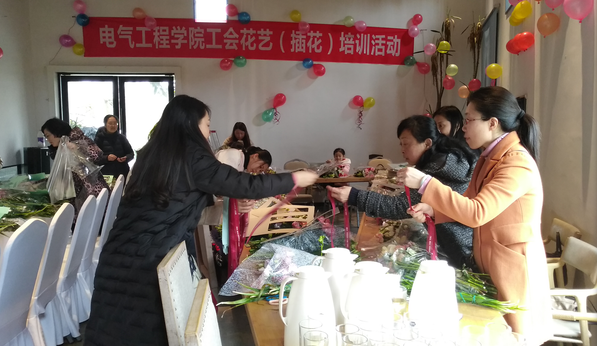 准备花材1.png 准备花材1.png